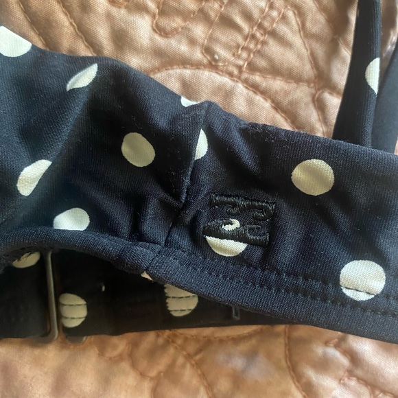 Billabong Bikini Set - Picture 4 of 7